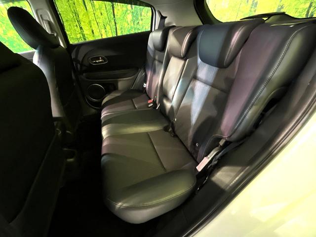 ヴェゼル ハイブリッドＺ・ホンダセンシング　４ＷＤ　衝突軽減　純正ナビ　シートヒーター　ＬＥＤヘッド　バックカメラ　ＥＴＣ　Ｂｌｕｅｔｏｏｔｈ接続　ＣＤ／ＤＶＤ再生　オートライト　オートエアコン　スマートキー　盗難防止装置　電動格納ミラー（52枚目）