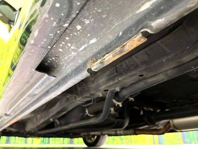 N-BOXカスタム G・ターボAパッケージ 4WD 衝突軽減 ナビ 両側電動スライド バックカメラ HIDヘッド CD/DVD再生 オートエアコン ETC クルーズコントロール スマートキー 盗難防止装置 電動格納ミラー 横滑り防止装置(19枚目)