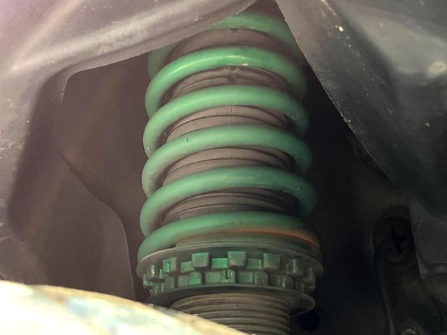 N-BOXカスタム G・ターボAパッケージ 4WD 衝突軽減 ナビ 両側電動スライド バックカメラ HIDヘッド CD/DVD再生 オートエアコン ETC クルーズコントロール スマートキー 盗難防止装置 電動格納ミラー 横滑り防止装置(20枚目)