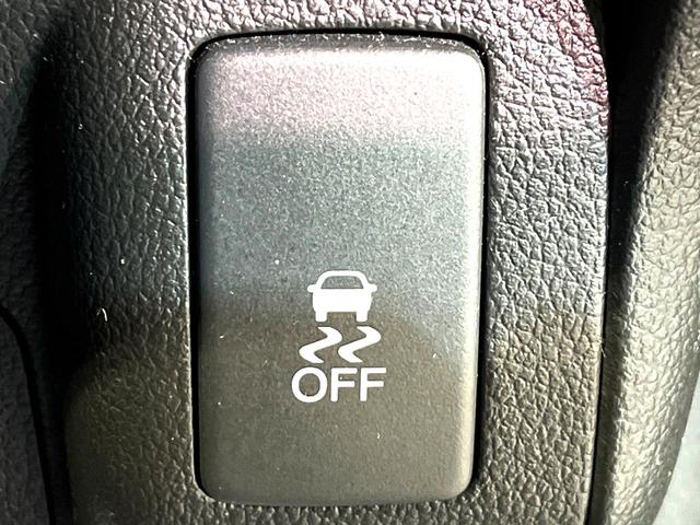 N-BOXカスタム G・ターボAパッケージ 4WD 衝突軽減 ナビ 両側電動スライド バックカメラ HIDヘッド CD/DVD再生 オートエアコン ETC クルーズコントロール スマートキー 盗難防止装置 電動格納ミラー 横滑り防止装置(29枚目)