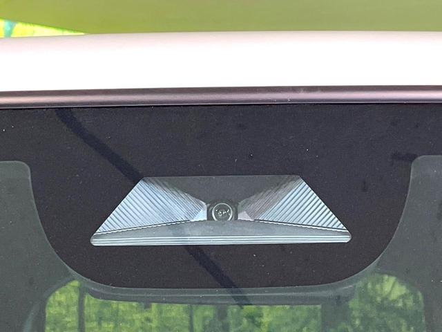 Ｎ－ＢＯＸカスタム ベースグレード　４ＷＤ　届出済未使用車　電動スライドドア　シートヒーター　ＬＥＤヘッド　オートブレーキホールド　オートエアコン　スマートキー　盗難防止装置　横滑り防止装置　電動格納ミラー　プライバシーガラス（3枚目）