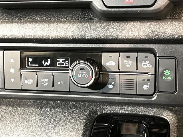 Ｎ－ＢＯＸカスタム ベースグレード　４ＷＤ　届出済未使用車　電動スライドドア　シートヒーター　ＬＥＤヘッド　オートブレーキホールド　オートエアコン　スマートキー　盗難防止装置　横滑り防止装置　電動格納ミラー　プライバシーガラス（6枚目）