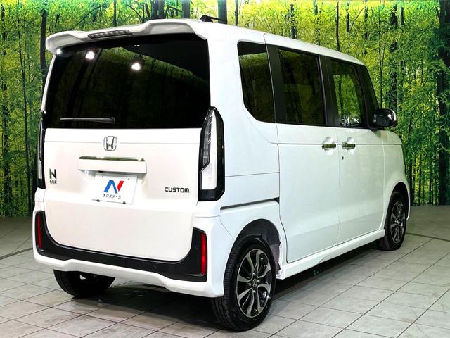 Ｎ－ＢＯＸカスタム ベースグレード　４ＷＤ　届出済未使用車　電動スライドドア　シートヒーター　ＬＥＤヘッド　オートブレーキホールド　オートエアコン　スマートキー　盗難防止装置　横滑り防止装置　電動格納ミラー　プライバシーガラス（17枚目）