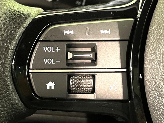 Ｎ－ＢＯＸカスタム ベースグレード　４ＷＤ　届出済未使用車　電動スライドドア　シートヒーター　ＬＥＤヘッド　オートブレーキホールド　オートエアコン　スマートキー　盗難防止装置　横滑り防止装置　電動格納ミラー　プライバシーガラス（28枚目）