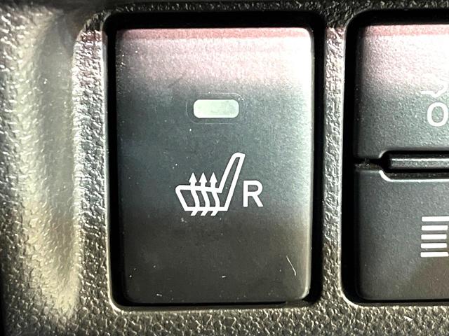 ムーヴ カスタム　ＲＳ　ハイパーリミテッドＳＡＩＩＩ　ターボ　純正８型ナビ　全周囲カメラ　シートヒーター　ＬＥＤヘッド　ＥＴＣ　フルセグ　Ｂｌｕｅｔｏｏｔｈ接続　ＣＤ／ＤＶＤ再生　オートエアコン　スマートキー　盗難防止装置　アイドリングストップ（6枚目）