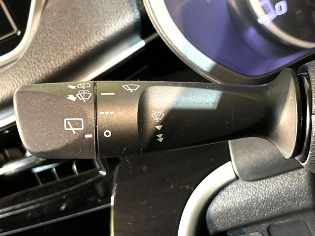 ムーヴ カスタム　ＲＳ　ハイパーリミテッドＳＡＩＩＩ　ターボ　純正８型ナビ　全周囲カメラ　シートヒーター　ＬＥＤヘッド　ＥＴＣ　フルセグ　Ｂｌｕｅｔｏｏｔｈ接続　ＣＤ／ＤＶＤ再生　オートエアコン　スマートキー　盗難防止装置　アイドリングストップ（38枚目）