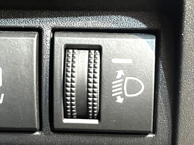 ヤリスクロス ハイブリッドZ 衝突軽減 ナビ機能付純正ディスプレイオーディオ 全周囲カメラ ステアリングヒーター シートヒーター ETC LEDヘッド オートライト オートエアコン スマートキー 盗難防止装置(32枚目)