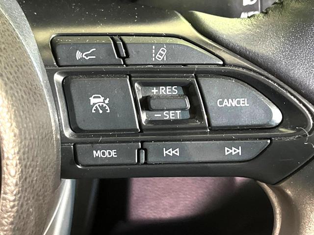 ヤリスクロス ハイブリッドZ 衝突軽減 ナビ機能付純正ディスプレイオーディオ 全周囲カメラ ステアリングヒーター シートヒーター ETC LEDヘッド オートライト オートエアコン スマートキー 盗難防止装置(39枚目)