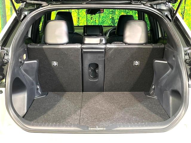 ヤリスクロス ハイブリッドZ 衝突軽減 ナビ機能付純正ディスプレイオーディオ 全周囲カメラ ステアリングヒーター シートヒーター ETC LEDヘッド オートライト オートエアコン スマートキー 盗難防止装置(45枚目)