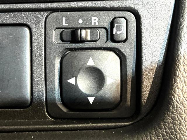 デイズ ハイウェイスター　Ｇターボ　純正ナビ　ターボ　全周囲カメラ　Ｂｌｕｅｔｏｏｔｈ接続　ＣＤ／ＤＶＤ再生　ＥＴＣ　オートエアコン　オートライト　スマートキー　盗難防止装置　電動格納ミラー　横滑り防止装置　プライバシーガラス（29枚目）