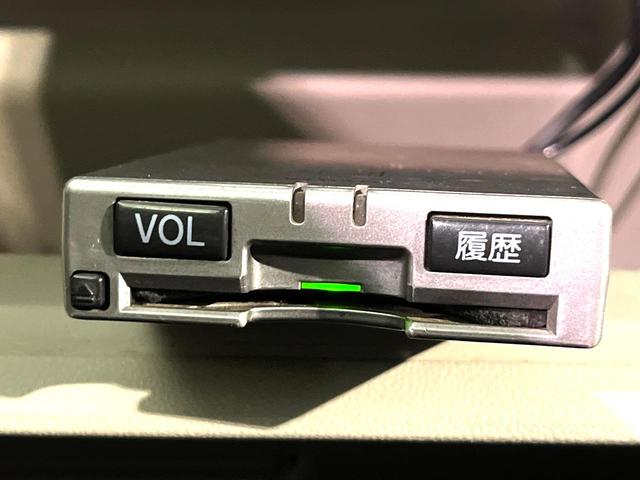 ムーヴ Ｘターボ　ＳＡＩＩ　ＳＤナビ　バックカメラ　衝突被害軽減システム　禁煙車　コーナーセンサー　スマートキー　ＥＴＣ　純正１４インチアルミ　オートライト　オートエアコン　Ｂｌｕｅｔｏｏｔｈ　ＣＤ　ＤＶＤ再生　フルセグ（6枚目）