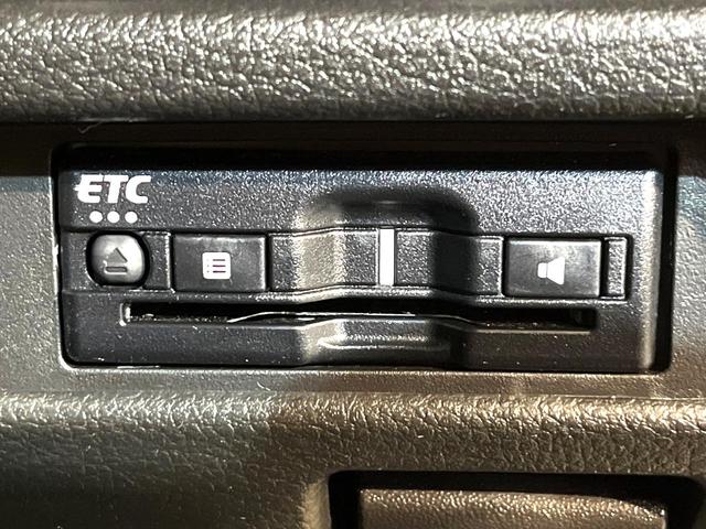 ハスラー ＪスタイルＩＩ　４ＷＤ　純正９型ナビ　全周囲カメラ　シートヒーター　ＬＥＤヘッド　Ｂｌｕｅｔｏｏｔｈ接続　ＥＴＣ　ドラレコ　フルセグ　オートエアコン　ＵＳＢ入力端子　スマートキー　盗難防止装置　アイドリングストップ（6枚目）