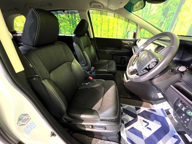 オデッセイ アブソルート・ＥＸ　両側電動ドア　純正ＳＤナビ　バックカメラ　ホンダセンシング　レーダークルーズ　禁煙車　ハーフレザーシート　パワーシート　スマートキー　ＬＥＤヘッド　ビルトインＥＴＣ　純正１８インチアルミ（8枚目）