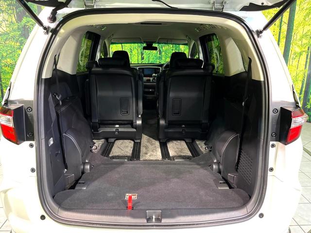 オデッセイ アブソルート・ＥＸ　両側電動ドア　純正ＳＤナビ　バックカメラ　ホンダセンシング　レーダークルーズ　禁煙車　ハーフレザーシート　パワーシート　スマートキー　ＬＥＤヘッド　ビルトインＥＴＣ　純正１８インチアルミ（11枚目）