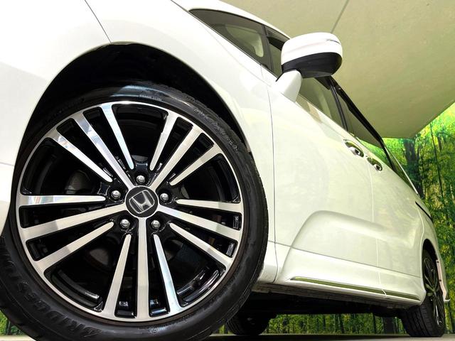 オデッセイ アブソルート・ＥＸ　両側電動ドア　純正ＳＤナビ　バックカメラ　ホンダセンシング　レーダークルーズ　禁煙車　ハーフレザーシート　パワーシート　スマートキー　ＬＥＤヘッド　ビルトインＥＴＣ　純正１８インチアルミ（14枚目）