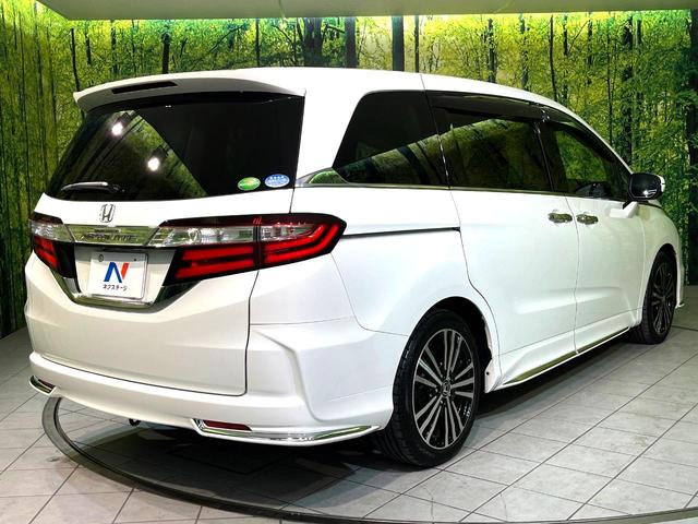 オデッセイ アブソルート・ＥＸ　両側電動ドア　純正ＳＤナビ　バックカメラ　ホンダセンシング　レーダークルーズ　禁煙車　ハーフレザーシート　パワーシート　スマートキー　ＬＥＤヘッド　ビルトインＥＴＣ　純正１８インチアルミ（17枚目）