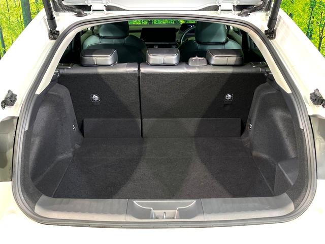 プリウス Z 純正ナビ機能付きディスプレイオーディオ 全周囲カメラ 禁煙車 トヨタセーフティセンス ETC2.0 Bluetooth再生 100V電源 LEDヘッドライトLEDフォグ スマートキー(10枚目)