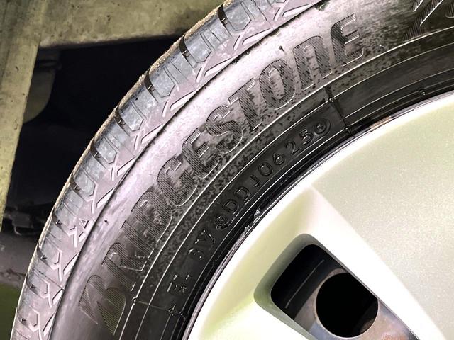 eKワゴン M 4WD シートヒーター オートエアコン Bluetooth接続 アイドリングストップ リモコンキー 盗難防止装置 電動格納ミラー ヘッドライトレベライザー プライバシーガラス(45枚目)