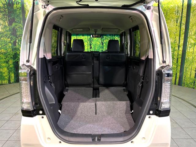 N-BOXカスタム G・ターボLパッケージ ナビ 両側電動スライド HIDヘッド クルーズコントロール バックカメラ ETC Bluetooth接続 CD オートエアコン オートライト スマートキー 盗難防止装置 横滑り防止装置 電動格納ミラー(10枚目)