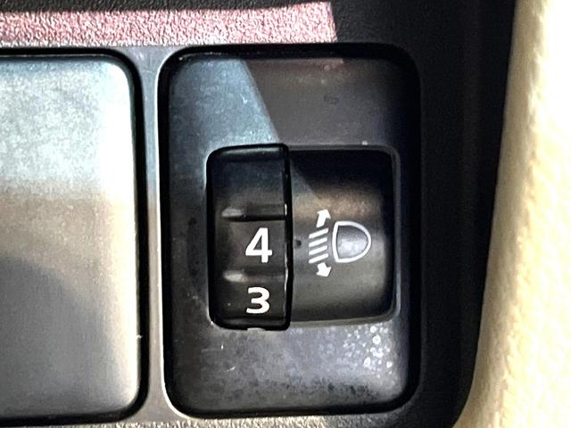 eKスペース M e-アシスト 4WD 禁煙車 ナビ 衝突軽減システム シートヒーター ETC Bluetooth接続 パワーウィンドウ アイドリングストップ パワーステアリング ドアバイザー(32枚目)