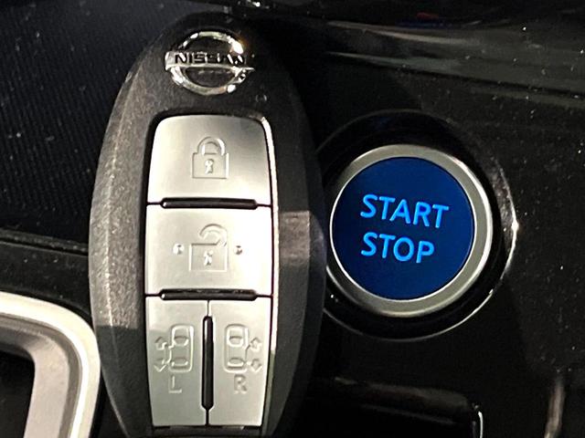 セレナ e-パワー ハイウェイスターV プロパイロット 衝突軽減 純正10型ナビ 後席モニター 両側電動スライド ETC Bluetooth接続 フルセグ CD/DVD再生 ダブルオートエアコン スマートキー 盗難防止装置 オートライト(30枚目)