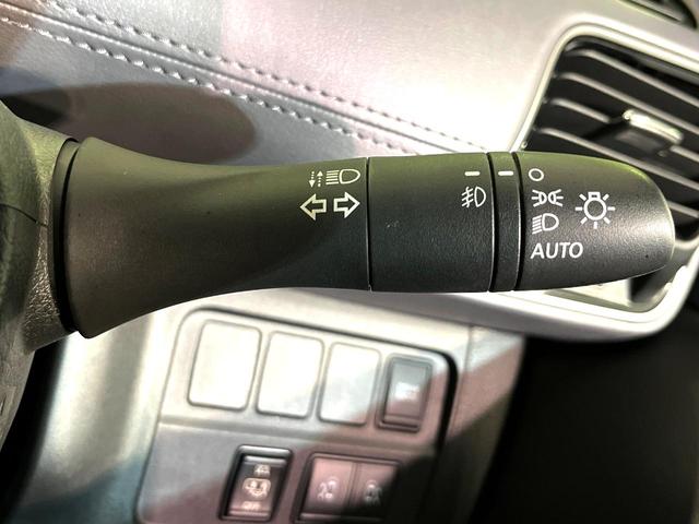 セレナ e-パワー ハイウェイスターV プロパイロット 衝突軽減 純正10型ナビ 後席モニター 両側電動スライド ETC Bluetooth接続 フルセグ CD/DVD再生 ダブルオートエアコン スマートキー 盗難防止装置 オートライト(36枚目)