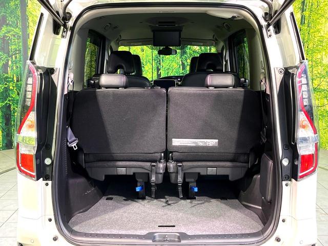 セレナ e-パワー ハイウェイスターV プロパイロット 衝突軽減 純正10型ナビ 後席モニター 両側電動スライド ETC Bluetooth接続 フルセグ CD/DVD再生 ダブルオートエアコン スマートキー 盗難防止装置 オートライト(46枚目)