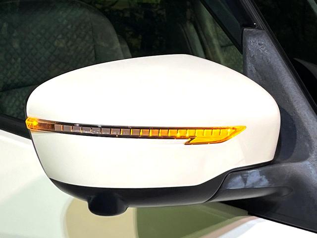 セレナ e-パワー ハイウェイスターV プロパイロット 衝突軽減 純正10型ナビ 後席モニター 両側電動スライド ETC Bluetooth接続 フルセグ CD/DVD再生 ダブルオートエアコン スマートキー 盗難防止装置 オートライト(52枚目)