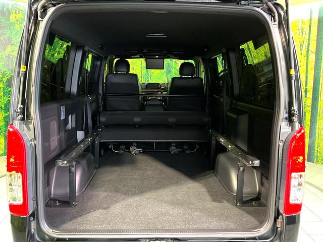 ハイエースバン スーパーGL ダークプライムII 4WD SDナビ バックカメラ 後席モニター 衝突軽減 両側電動スライド Bluetooth LEDヘッド フロントフォグ オートハイビーム オートライト オートエアコン スマートキー 電動格納ミラー(28枚目)