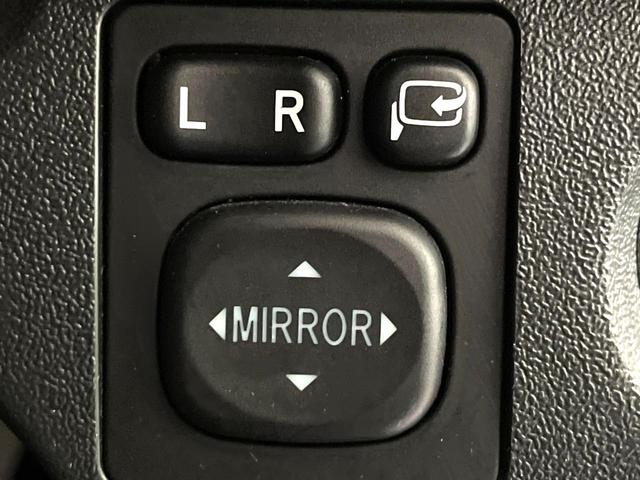 ハイエースバン スーパーGL ダークプライムII 4WD SDナビ バックカメラ 後席モニター 衝突軽減 両側電動スライド Bluetooth LEDヘッド フロントフォグ オートハイビーム オートライト オートエアコン スマートキー 電動格納ミラー(36枚目)