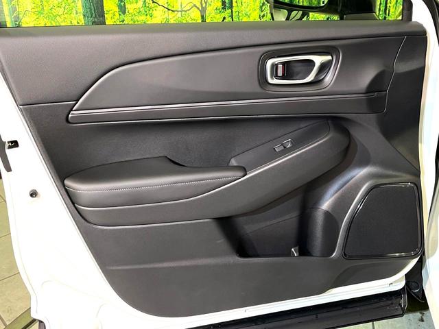 ヴェゼル G 4WD 登録済未使用車 衝突軽減 アダプティブクルーズ シートヒーター LEDヘッド オートブレーキホールド オートエアコン スマートキー 盗難防止装置 パドルシフト 電動格納ミラー 横滑り防止装置(51枚目)