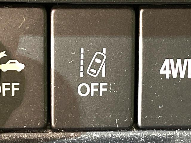 キャリイトラック ６０周年記念車　４ＷＤ　衝突軽減　ＨＩＤヘッドライト　オートハイビーム　オートライト　リモコンキー　車線逸脱警報　ふらつき警報　誤発進抑制　三方開荷台　ＡＭ／ＦＭラジオ（6枚目）