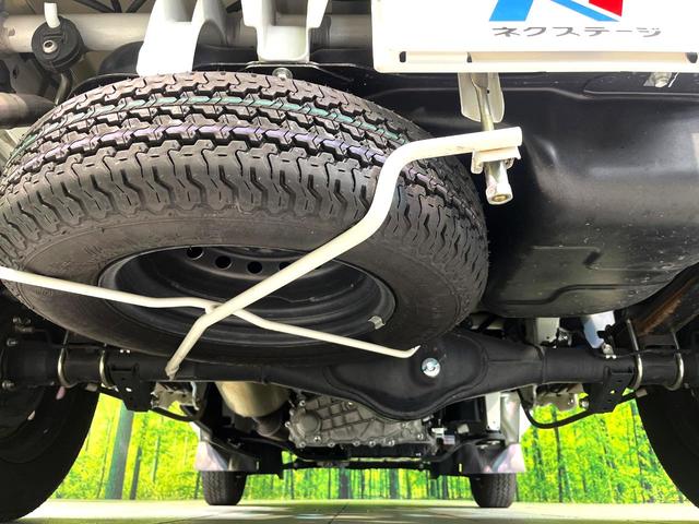 キャリイトラック ６０周年記念車　４ＷＤ　衝突軽減　ＨＩＤヘッドライト　オートハイビーム　オートライト　リモコンキー　車線逸脱警報　ふらつき警報　誤発進抑制　三方開荷台　ＡＭ／ＦＭラジオ（19枚目）