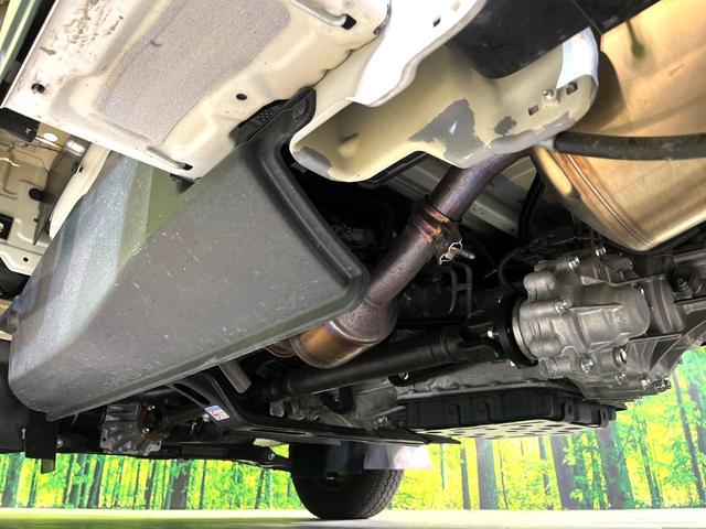 キャリイトラック ６０周年記念車　４ＷＤ　衝突軽減　ＨＩＤヘッドライト　オートハイビーム　オートライト　リモコンキー　車線逸脱警報　ふらつき警報　誤発進抑制　三方開荷台　ＡＭ／ＦＭラジオ（24枚目）