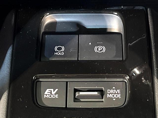 ハリアーハイブリッド Ｚ　ＪＢＬ付純正１２．３型ナビ　全周囲カメラ　衝突軽減　パワーバックドア　レーダークルコン　レーンアシスト　パワーシート　ＢＳＭ　Ｂｌｕｅｔｏｏｔｈ　ＥＴＣ２．０　ＬＥＤヘッド＆フォグ　オートハイビーム（41枚目）