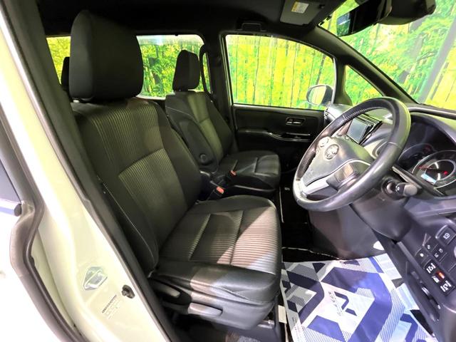 ヴォクシー ＺＳ　煌ＩＩ　両側電動スライドドア　トヨタセーフティセンス　禁煙車　純正ＳＤナビ　バックカメラ　Ｂｌｕｅｔｏｏｔｈ再生　ドライブレコーダー　ＥＴＣ　純正１６インチアルミホイール　ＣＤ・ＤＶＤ再生（8枚目）