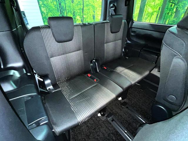 ヴォクシー ＺＳ　煌ＩＩ　両側電動スライドドア　トヨタセーフティセンス　禁煙車　純正ＳＤナビ　バックカメラ　Ｂｌｕｅｔｏｏｔｈ再生　ドライブレコーダー　ＥＴＣ　純正１６インチアルミホイール　ＣＤ・ＤＶＤ再生（10枚目）
