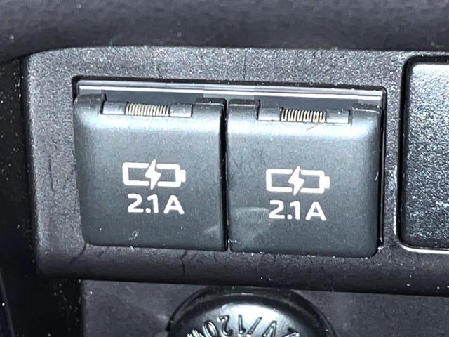 ヴォクシー ＺＳ　煌ＩＩ　両側電動スライドドア　トヨタセーフティセンス　禁煙車　純正ＳＤナビ　バックカメラ　Ｂｌｕｅｔｏｏｔｈ再生　ドライブレコーダー　ＥＴＣ　純正１６インチアルミホイール　ＣＤ・ＤＶＤ再生（42枚目）