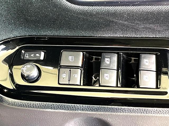 ヴォクシー ＺＳ　煌ＩＩ　両側電動スライドドア　トヨタセーフティセンス　禁煙車　純正ＳＤナビ　バックカメラ　Ｂｌｕｅｔｏｏｔｈ再生　ドライブレコーダー　ＥＴＣ　純正１６インチアルミホイール　ＣＤ・ＤＶＤ再生（66枚目）