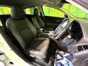 ヴェゼル ハイブリッドＺ・ホンダセンシング　４ＷＤ　衝突軽減　純正ナビ　シートヒーター　ＬＥＤヘッド　バックカメラ　ＥＴＣ　Ｂｌｕｅｔｏｏｔｈ接続　ＣＤ／ＤＶＤ再生　オートライト　オートエアコン　スマートキー　盗難防止装置　電動格納ミラー（8枚目）