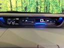 Ｇ・ホンダセンシング　４ＷＤ　ナビ　両側電動スライド　ＥＴＣ　バックカメラ　Ｂｌｕｅｔｏｏｔｈ接続　ＣＤ／ＤＶＤ再生　オートエアコン　アイドリングストップ　スマートキー　盗難防止装置　電動格納ミラー　プライバシーガラス（28枚目）