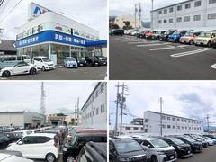 大きなＮマークの看板が目印！広々とした駐車場をご用意してお待ちしております。展示場には豊富な在庫をご用意。メーカー問わず比較していただけます。 3