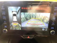 【パノラミックビューモニター】専用のカメラにより、上から見下ろしたような視点で３６０度クルマの周囲を確認することができます☆死角部分も確認しやすく、狭い場所での切り返しや駐車もスムーズに行えます。 5