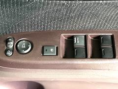 ����ư��Ǽ�ߥ顼�ۥ����ɥߥ顼����ư��Ǽ���ȤʤäƤ��ꡢ������־�Ǥ⥭�����Ĥ��ꥹ�����ޤ����ޤ��� 7