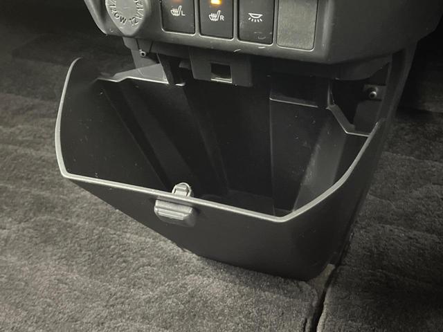 カスタムG-T 純正ナビ フルセグ Bluetooth接続 両側電動スライド シートヒーター LEDヘッドライト 衝突軽減システム 禁煙車 クリアランスソナー スマートキー プライバシーガラス(35枚目)