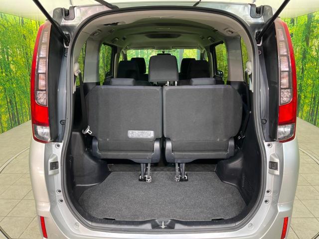 X 純正9型ナビ フルセグ Bluetooth接続 LEDヘッドライト バックカメラ ETC 禁煙車 アイドリングストップ スマートキー プライバシーガラス オートエアコン(28枚目)