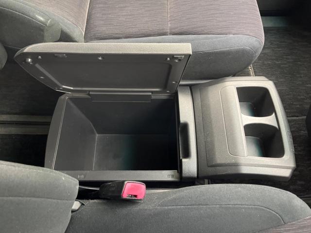 2.4Z 純正ナビ 両側電動スライドドア 禁煙車 純正ナビ 純正アルミホイール 3列シート フルセグTV Bluetooth接続 オートライト オートエアコン(35枚目)