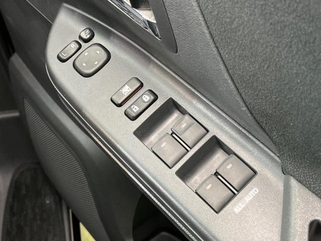 2.4Z 純正ナビ 両側電動スライドドア 禁煙車 純正ナビ 純正アルミホイール 3列シート フルセグTV Bluetooth接続 オートライト オートエアコン(38枚目)