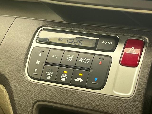 G SDナビ Bluetooth接続 フルセグTV 禁煙車 オートエアコン スマートキー 横滑り防止装置 ドアバイザー プライバシーガラス 盗難防止システム 電動格納ミラー DVD再生(4枚目)