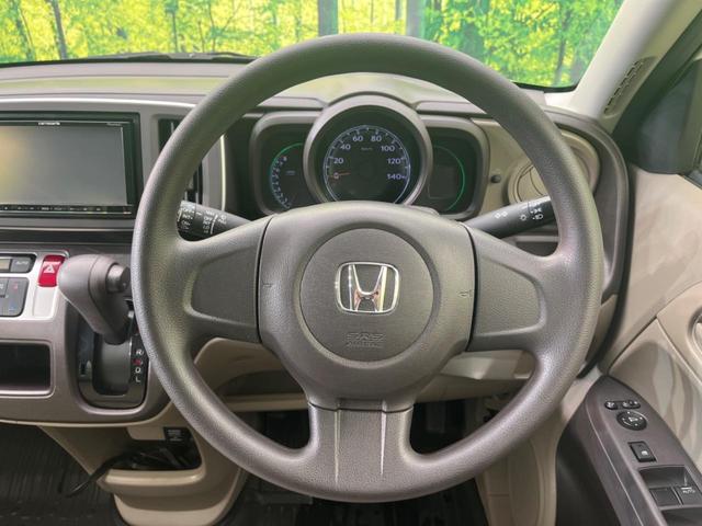 G SDナビ Bluetooth接続 フルセグTV 禁煙車 オートエアコン スマートキー 横滑り防止装置 ドアバイザー プライバシーガラス 盗難防止システム 電動格納ミラー DVD再生(7枚目)
